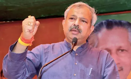 ബി.ജെ.പി ഡല്‍ഹി അധ്യക്ഷന്‍റെ വീട് കയ്യേറ്റ ഭൂമിയില്‍, നാളെ ബുള്‍ഡോസറുമായി വരും: എ.എ.പി നേതാവ്