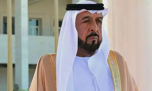 യു.എ.ഇ പ്രസിഡന്റ് ശൈഖ് ഖലീഫ ബിൻ സായിദ് അൽ നഹ്‌യാന്റെ നിര്യാണത്തിൽ കുവൈത്തില്‍ 40 ദിവസത്തെ ദുഃഖാചരണം