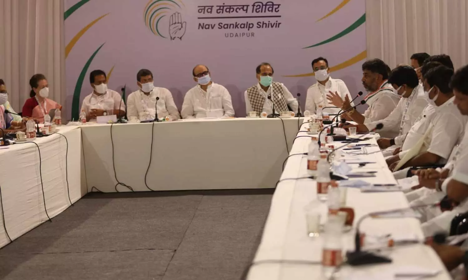 എല്ലാ വർഷവും സമ്മേളനങ്ങൾ സംഘടിപ്പിക്കണം: ചിന്തൻശിബിരിൽ പത്തിന നിർദേശങ്ങളുമായി കെ.പി.സി.സി എല്ലാ വർഷവും സമ്മേളനങ്ങൾ സംഘടിപ്പിക്കണം: ചിന്തൻശിബിരിൽ പത്തിന നിർദേശങ്ങളുമായി കെ.പി.സി.സി