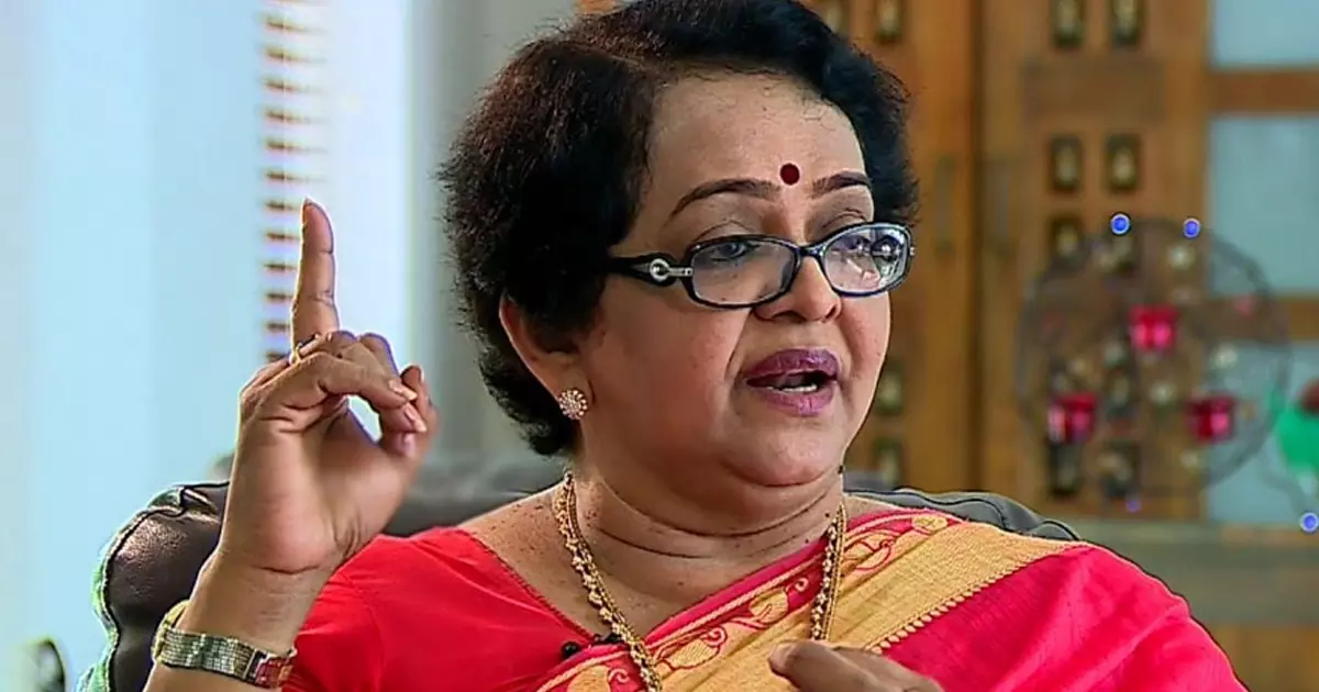 അയാള്‍ അത്തരക്കാരനാണെന്ന് അറിയാമെങ്കില്‍ എന്തിന് വീണ്ടും പോയി? വിജയ് ബാബു കേസില്‍ മല്ലിക സുകുമാരന്‍