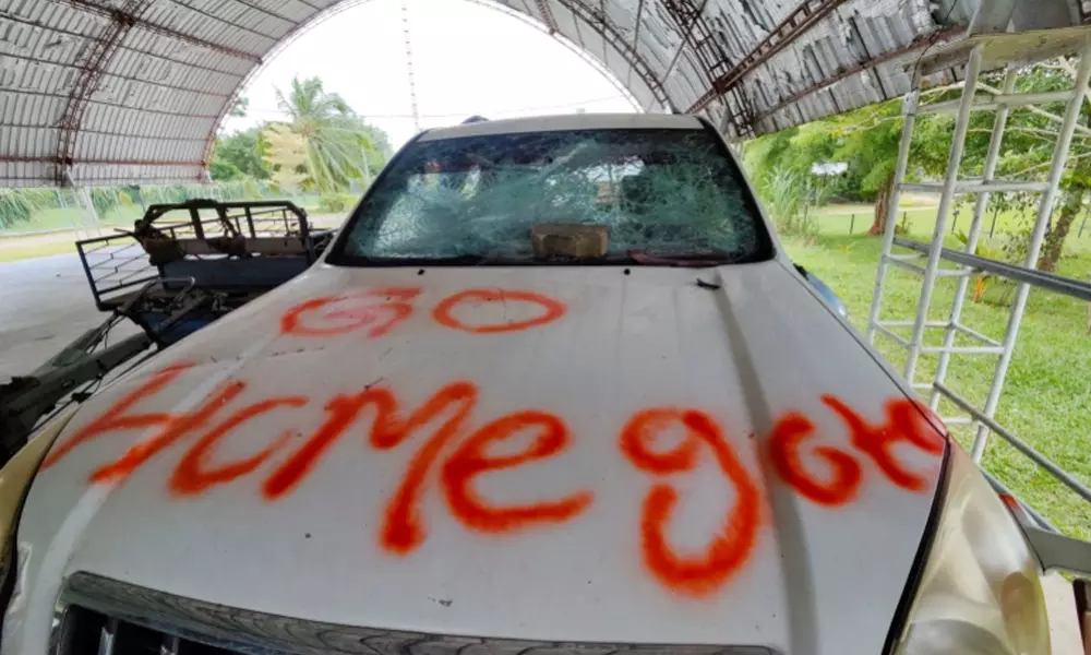 പഴങ്കഥയായി സിംഹള വീര്യം പഴങ്കഥയായി സിംഹള വീര്യം