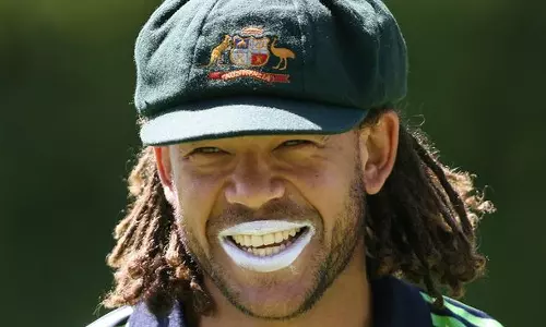 ഓസ്‌ട്രേലിയൻ മുൻ ക്രിക്കറ്റ് താരം ആൻഡ്രു സിമണ്ട്‌സ് അന്തരിച്ചു