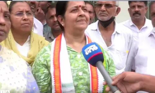 മുഖ്യമന്ത്രിയുടെ പ്രസ്താവന തരംതാണത്, ജനം ബാലറ്റിലൂടെ മറുപടി നൽകണം: ഉമ തോമസ്