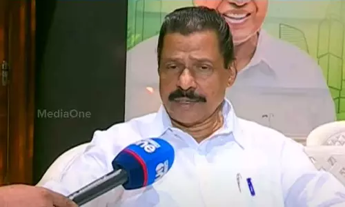 കേരളത്തിൽ ഭരണം പിടിക്കാമെന്ന എഎപിയുടെ സ്വപ്നം നടപ്പാകില്ല; ഇവിടെ ഒരു മതനിരപേക്ഷ ബദൽ ഉണ്ട്: എം.വി ഗോവിന്ദൻ കേരളത്തിൽ ഭരണം പിടിക്കാമെന്ന എഎപിയുടെ സ്വപ്നം നടപ്പാകില്ല; ഇവിടെ ഒരു മതനിരപേക്ഷ ബദൽ ഉണ്ട്: എം.വി ഗോവിന്ദൻ