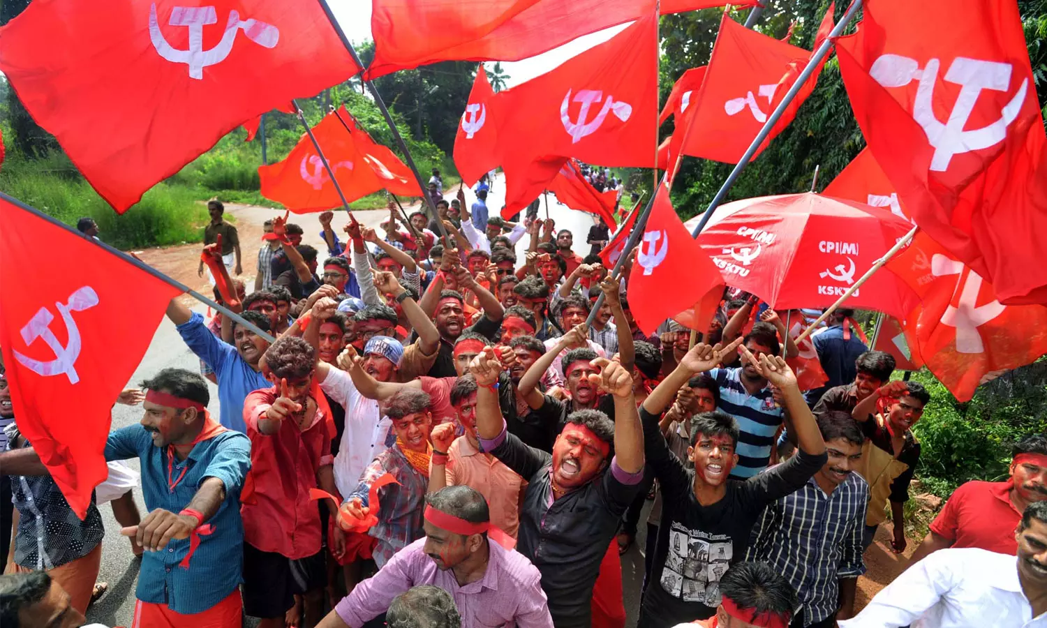 തദ്ദേശ ഉപതെരഞ്ഞെടുപ്പിൽ ഇടത് മുന്നേറ്റം; തൃപ്പൂണിത്തുറ നഗരസഭയില് ബി.ജെ.പി അട്ടിമറി ജയം തദ്ദേശ ഉപതെരഞ്ഞെടുപ്പിൽ ഇടത് മുന്നേറ്റം; തൃപ്പൂണിത്തുറ നഗരസഭയില് ബി.ജെ.പി അട്ടിമറി ജയം