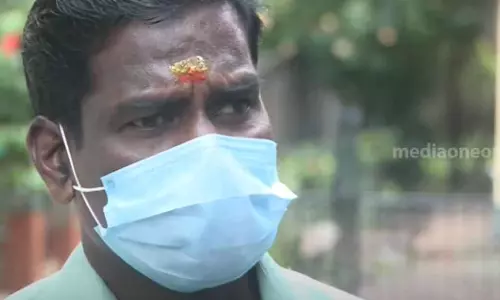 ശമ്പള കുടിശ്ശികയായി നല്‍കാനുള്ളത് 105 കോടി; കോവിഡ് മുന്നണിപ്പോരാളികളെ സര്‍ക്കാര്‍ അവഗണിക്കുന്നതായി പരാതി