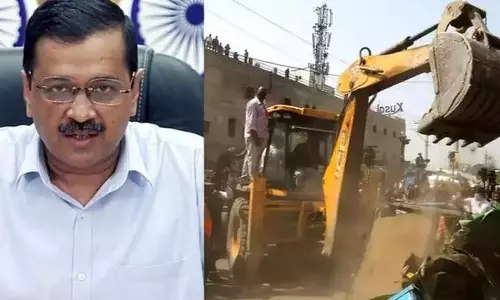 ബുൾഡോസർ ഉപയോഗിച്ചുള്ള പൊളിച്ച് നീക്കൽ: കോർപ്പറേഷനോട് വിശദീകരണം തേടി ഡൽഹി സർക്കാർ