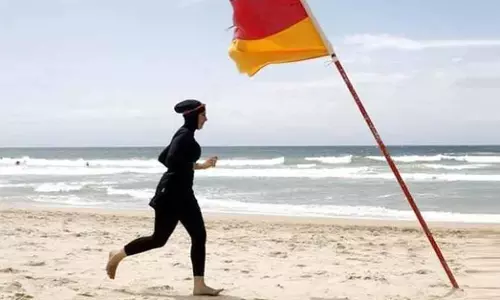 ബുർക്കിനി വേണ്ട, ബിക്കിനി മതി; നിയമം കർശനമാക്കി ഫ്രാൻസ്