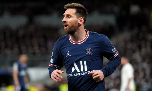 മെസ്സി ഇന്റര്മിയാമിയിലേക്കോ...? സത്യമെന്ത്? മെസ്സി ഇന്റര്മിയാമിയിലേക്കോ...? സത്യമെന്ത്?