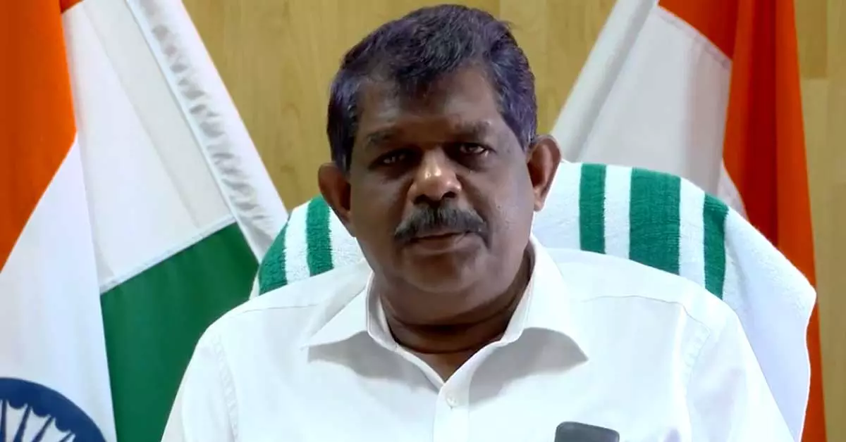 ഡ്രൈവിംഗ് ലൈസന്സ് സ്മാര്ട്ട് കാര്ഡാക്കാനുള്ള നടപടികള് ഈ മാസം തുടങ്ങുമെന്ന് ഗതാഗത മന്ത്രി ആന്റണി രാജു ഡ്രൈവിംഗ് ലൈസന്സ് സ്മാര്ട്ട് കാര്ഡാക്കാനുള്ള നടപടികള് ഈ മാസം തുടങ്ങുമെന്ന് ഗതാഗത മന്ത്രി ആന്റണി രാജു