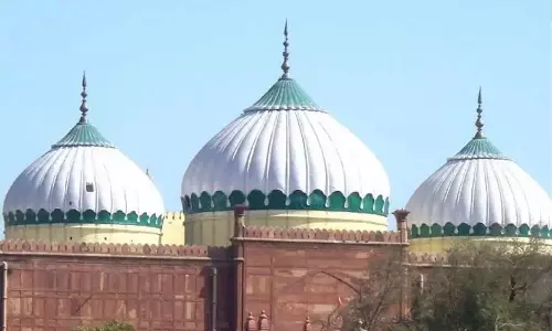 മഥുര ഷാഹി മസ്ജിദ് കൃഷ്ണ ജൻമഭൂമിയിലെന്ന് അവകാശപ്പെട്ട് സമർപ്പിച്ച ഹരജി കോടതി ഫയലിൽ സ്വീകരിച്ചു മഥുര ഷാഹി മസ്ജിദ് കൃഷ്ണ ജൻമഭൂമിയിലെന്ന് അവകാശപ്പെട്ട് സമർപ്പിച്ച ഹരജി കോടതി ഫയലിൽ സ്വീകരിച്ചു