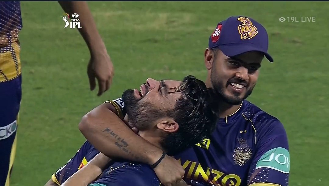 തകർത്തടിച്ചു; ഒടുക്കം വിജയത്തിന്‍റെ വക്കിൽ വീണു, പൊട്ടിക്കരഞ്ഞ് റിങ്കു