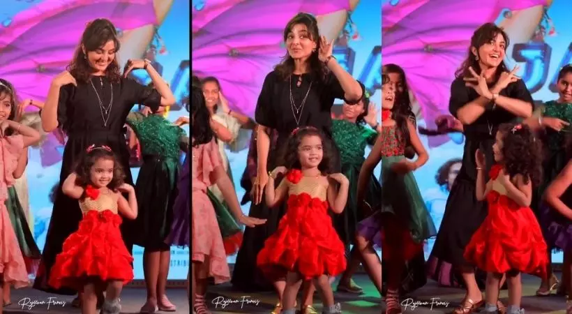 കിം കിം...; കുട്ടിപ്പട്ടാളത്തിനൊപ്പം വീണ്ടും ചുവടുവച്ച് മഞ്ജു വാര്യര് കിം കിം...; കുട്ടിപ്പട്ടാളത്തിനൊപ്പം വീണ്ടും ചുവടുവച്ച് മഞ്ജു വാര്യര്