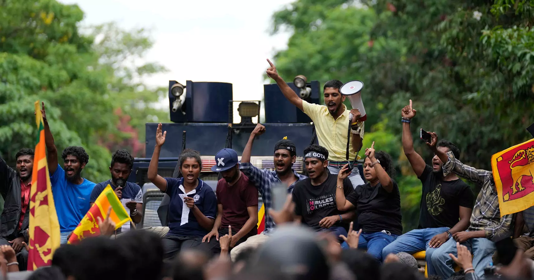 വടയ്ക്ക് 350, ഇഡലിക്ക് 125, കാപ്പിക്ക് 300; വിലക്കയറ്റത്തിൽ പൊറുതിമുട്ടി ലങ്ക