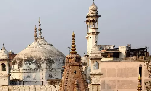 ഗ്യാൻവാപി: വാരാണസി കോടതിയിലെ എല്ലാ ഹരജികളും ജില്ലാ ജഡ്ജി പരിഗണിക്കണമെന്ന് സുപ്രിംകോടതി