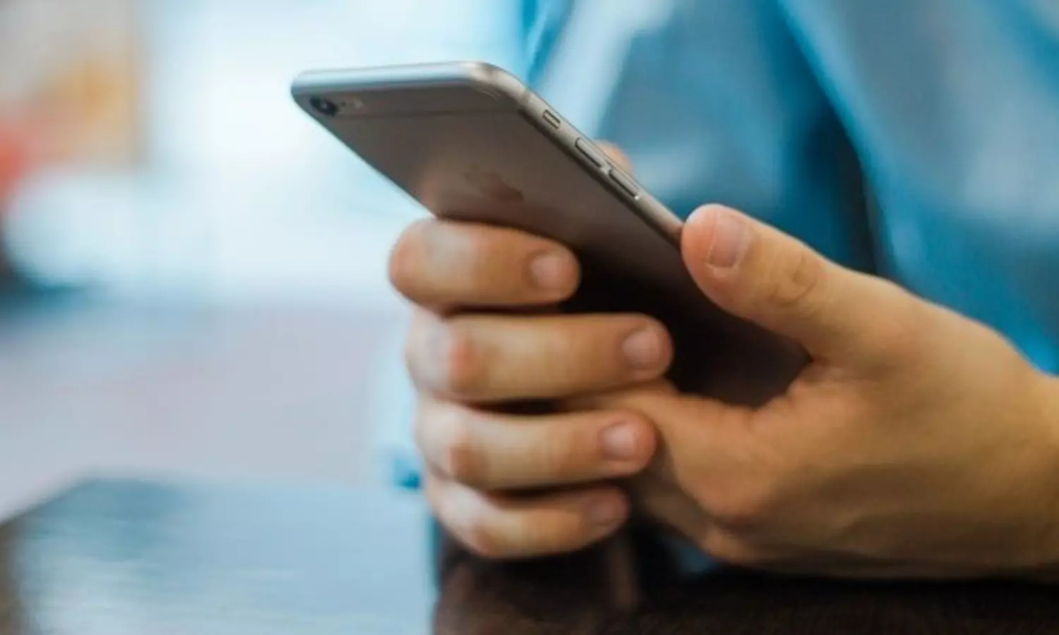 ഇനി ട്രൂകോളർ വേണ്ട; വിളിക്കുന്നവരുടെ പേര് ഫോണിൽ അറിയാൻ പുതിയ സംവിധാനം വരുന്നു