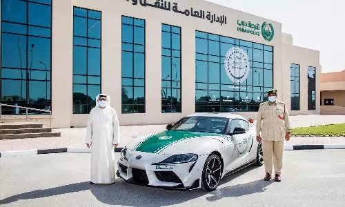 ദുബൈ പൊലീസ് പണമടച്ചു;17 തടവുകാർക്ക് മോചനം, 35 തടവുകാർക്ക് ടിക്കറ്റ് ദുബൈ പൊലീസ് പണമടച്ചു;17 തടവുകാർക്ക് മോചനം, 35 തടവുകാർക്ക് ടിക്കറ്റ്