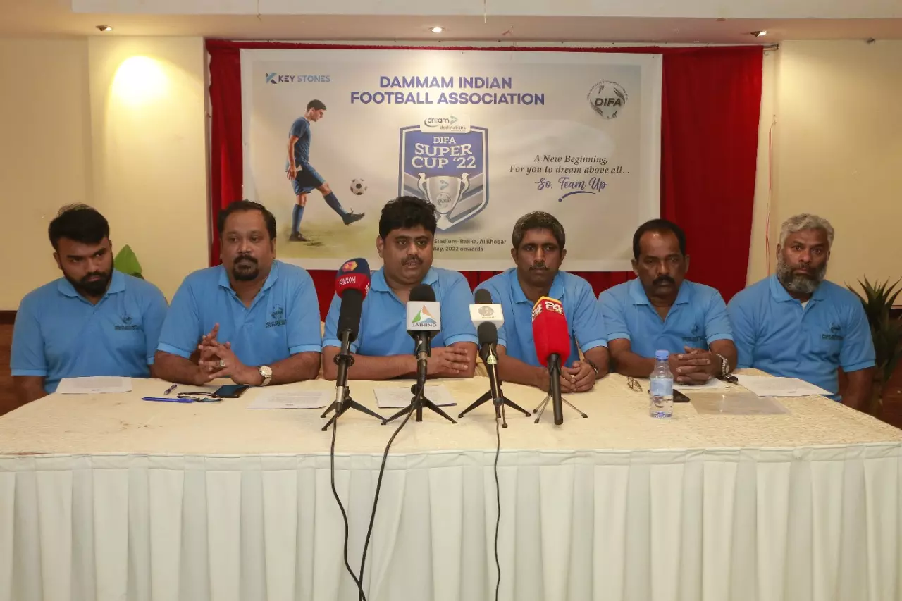 ഡിഫ സൂപ്പര്‍ കപ്പ് മെഗാഫുട്ബോള്‍ മേള മെയ് 26 മുതല്‍