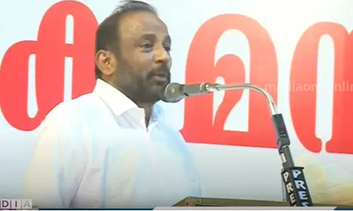 മുഖ്യമന്ത്രി വന്നപ്പോൾ മഴപോലും മാറിനിന്നു; പിണറായിയെ വാനോളം പുകഴ്ത്തി കോൺഗ്രസ് വിട്ട എ.വി ഗോപിനാഥ്