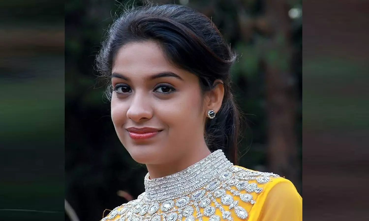 രാത്രിയിലെ ഓട്ടോ യാത്രക്കിടെ പൊലീസ് മോശമായി പെരുമാറി; ആരോപണവുമായി അർച്ചന കവി രാത്രിയിലെ ഓട്ടോ യാത്രക്കിടെ പൊലീസ് മോശമായി പെരുമാറി; ആരോപണവുമായി അർച്ചന കവി