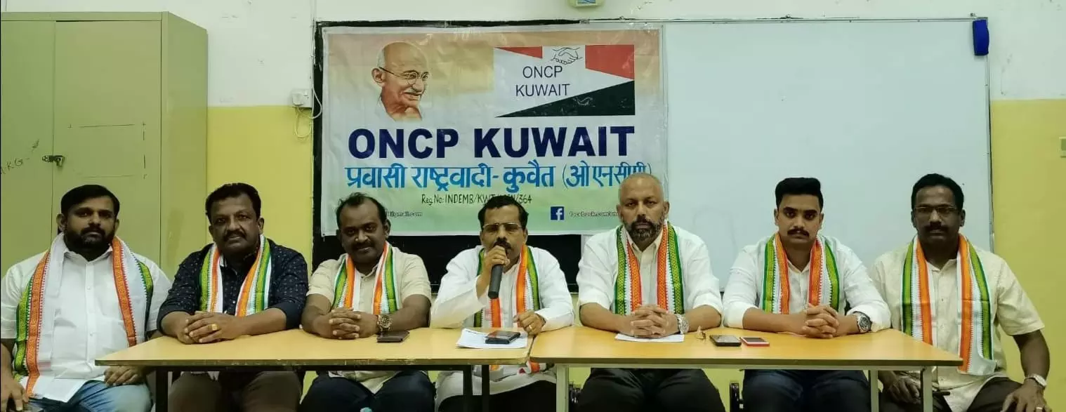 രാജീവ് ഗാന്ധി അനുസ്മരണവും പുഷ്പാർച്ചനയും നടത്തി