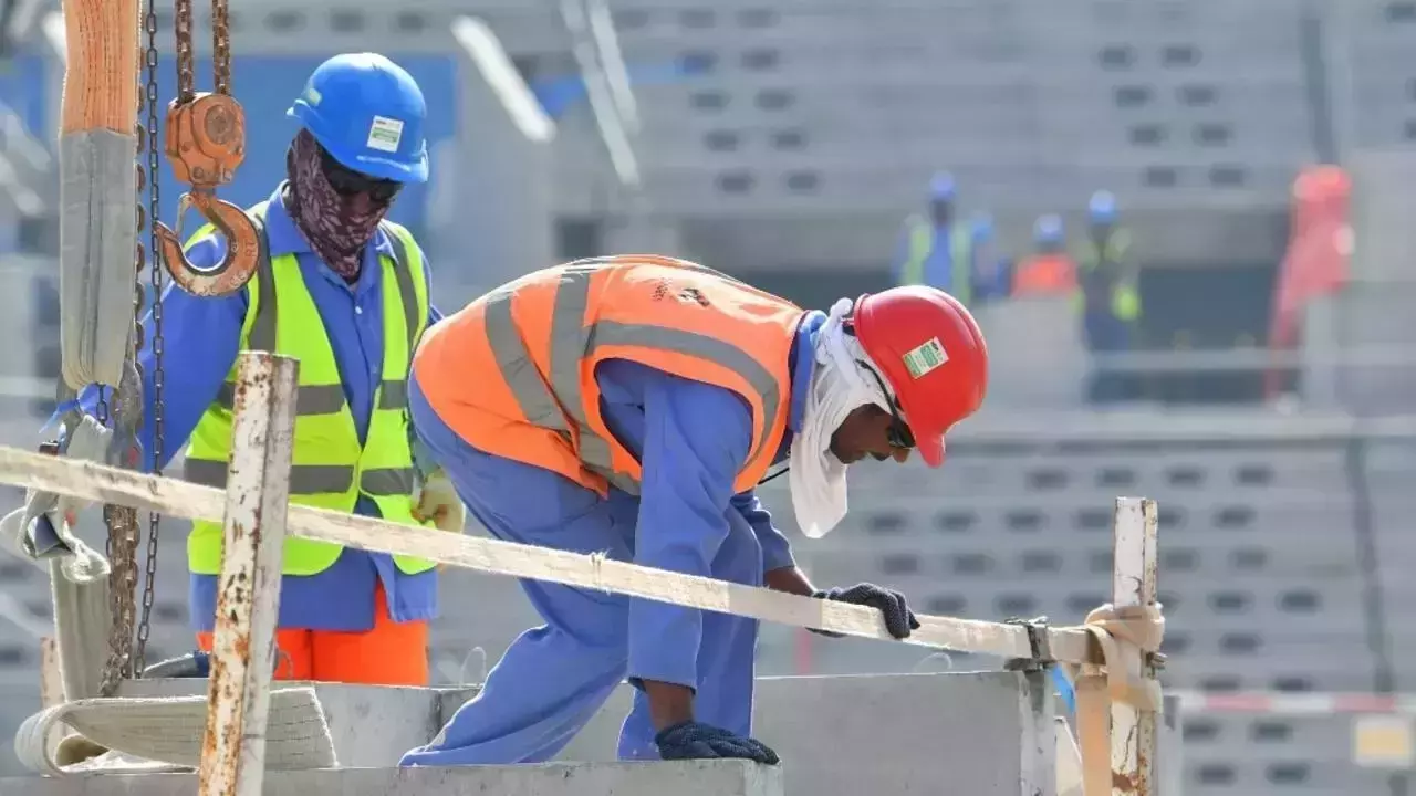 ചൂട് കൂടി; ഖത്തറിൽ തൊഴിലാളികളുടെ ജോലി സമയത്തിൽ ക്രമീകരണം