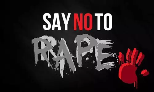 തോക്കുചൂണ്ടി വിദ്യാർഥിനിയെ ബലാത്സംഗം ചെയ്തു; വീട്ടുടമ അറസ്റ്റിൽ