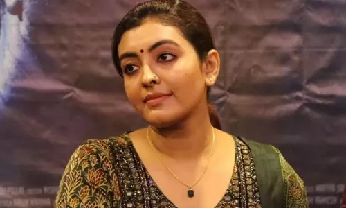 ദിലീപുമൊത്ത് അഭിനയിക്കാൻ പ്രശ്‌നമില്ല, അതിജീവിത പ്രചോദനം: ദുർഗ കൃഷ്ണ