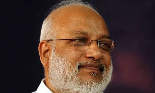 ആരാണ് മതവിദ്വേഷം പടർത്തുന്നത്, ഒരു മന്ത്രിയാണ് അന്യമതസ്ഥരെ വെടിവയ്ക്കാൻ ആഹ്വാനം ചെയ്യുന്നത്; കുറിപ്പുമായി എംഎ ബേബി ആരാണ് മതവിദ്വേഷം പടർത്തുന്നത്, ഒരു മന്ത്രിയാണ് അന്യമതസ്ഥരെ വെടിവയ്ക്കാൻ ആഹ്വാനം ചെയ്യുന്നത്; കുറിപ്പുമായി എംഎ ബേബി