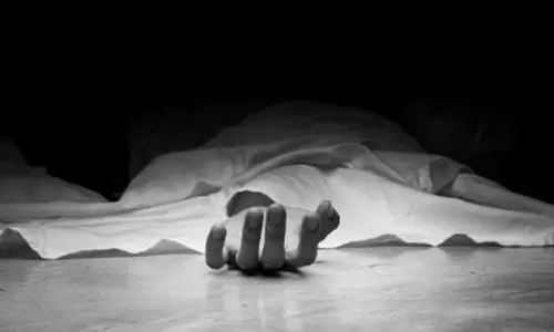 ഷാർജയിൽ ഇന്ത്യൻ വൃദ്ധ ദമ്പതികളെ തൂങ്ങിമരിച്ച നിലയിൽ കണ്ടെത്തി