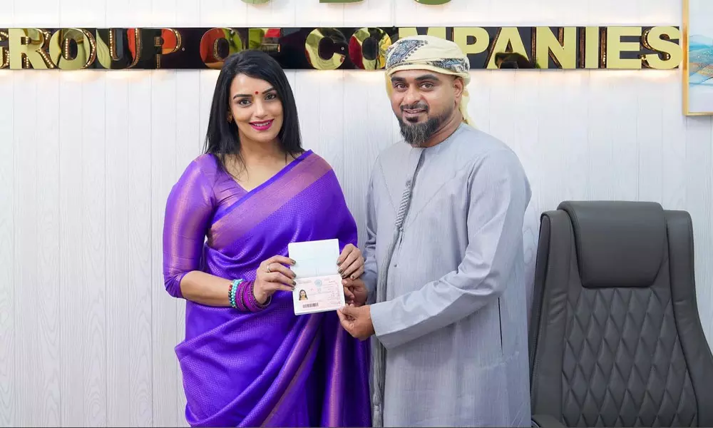 നടി ശ്വേത മേനോന് ഗോള്‍ഡന്‍ വിസ