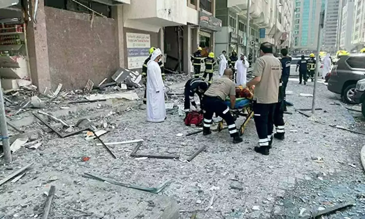 അബൂദബി സ്ഫോടനം: മരിച്ച ഒരു മലയാളിയെ കൂടി തിരിച്ചറിഞ്ഞു അബൂദബി സ്ഫോടനം: മരിച്ച ഒരു മലയാളിയെ കൂടി തിരിച്ചറിഞ്ഞു