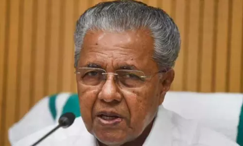 ആരെയും വഴി തടയില്ല, കറുപ്പ് വസ്ത്രവും മാസ്‌കും ധരിക്കാം: മുഖ്യമന്ത്രി