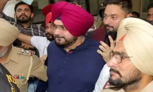 90 രൂപ ദിവസവേതനം; നവജ്യോത് സിദ്ദു ഇനിമുതല്‍  ജയില്‍ ക്ലര്‍ക്ക്