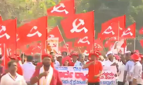 കർണാടകയിൽ മുസ്‍ലിം വിഭാഗത്തെ ഒപ്പം നിർത്താൻ സി.പി.എം; മംഗളുരുവിൽ നടക്കുന്ന കൺവെൻഷനില്‍ കെ.ടി ജലീൽ പങ്കെടുക്കും