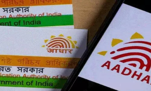 ആധാർ വിവരങ്ങൾ പങ്കുവെക്കരുതെന്ന നിർദേശം പിൻവലിച്ച് കേന്ദ്രം