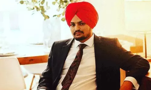 സുരക്ഷ പിൻവലിച്ചു; ഗായകനും കോൺഗ്രസ് നേതാവുമായ സിദ്ധു മൂസേവാല വെടിയേറ്റ് മരിച്ചു