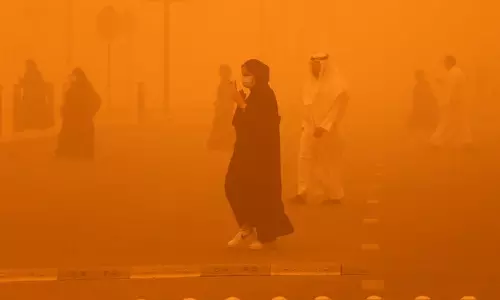 കുവൈത്തില്‍ തുടര്‍ച്ചയായ മൂന്നാമത്തെ തിങ്കളാഴ്ചയും പൊടിക്കാറ്റ് മുന്നറിയിപ്പ്