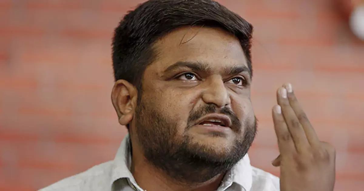 ഇന്ന് ബി.ജെ.പിയില് ചേരും? ഹാര്ദിക് പട്ടേലിന്റെ മറുപടി ഇങ്ങനെ ഇന്ന് ബി.ജെ.പിയില് ചേരും? ഹാര്ദിക് പട്ടേലിന്റെ മറുപടി ഇങ്ങനെ