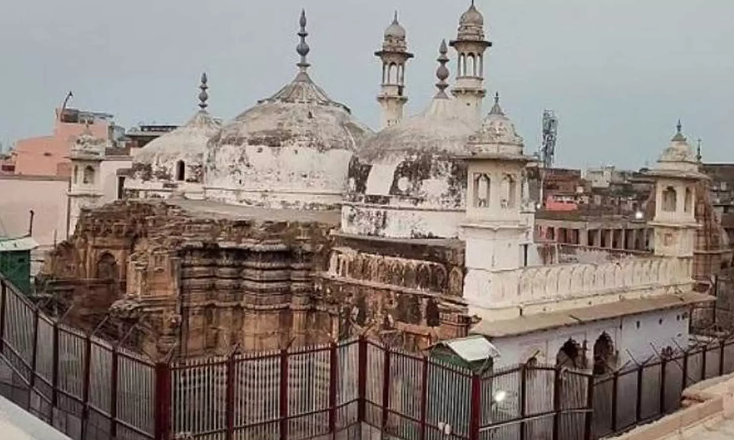 ഗ്യാൻവാപി കേസ്: കോടതി മുറിയിലേക്ക് മാധ്യമങ്ങൾക്ക് വിലക്ക്