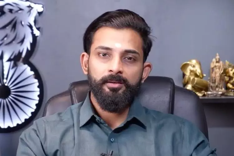 ക്ഷേത്ര പുനരുദ്ധാരണത്തിനെന്ന് പറഞ്ഞ് പണപ്പിരിവിലൂടെ 40 ലക്ഷം തട്ടി, യൂട്യൂബർ കാർത്തിക് ഗോപിനാഥ് അറസ്റ്റിൽ; പ്രതിഷേധവുമായി ബി.ജെ.പി