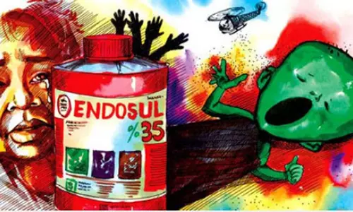 കാസർകോട്ട് എൻഡോസൾഫാൻ ബാധിതയായ മകളെ കൊലപ്പെടുത്തി അമ്മ ജീവനൊടുക്കി