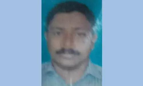 മദ്യപിച്ചെത്തിയ പ്രിസൈഡിംഗ് ഓഫീസർ പിടിയിൽ മദ്യപിച്ചെത്തിയ പ്രിസൈഡിംഗ് ഓഫീസർ പിടിയിൽ