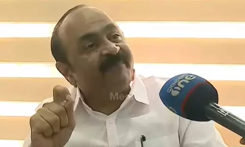 ഒരു ബക്കറ്റ് വെള്ളവുമായി വരാൻ പറ, കഴുകിത്തരാന്‍; ജയരാജന് വി.ഡി സതീശന്‍റെ മറുപടി