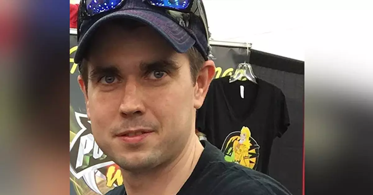 പഠനവൈകല്യം മറച്ചുവെച്ച് സ്വവർഗാനുരാഗികൾക്ക് ബീജം നൽകി; 15 കുട്ടികളുടെ പിതാവായി യുവാവ് പഠനവൈകല്യം മറച്ചുവെച്ച് സ്വവർഗാനുരാഗികൾക്ക് ബീജം നൽകി; 15 കുട്ടികളുടെ പിതാവായി യുവാവ്