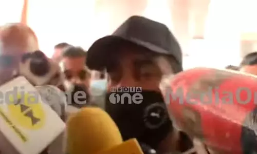 കോടതിയില്‍ പൂര്‍ണ്ണവിശ്വാസമുണ്ട്, സത്യം പുറത്തു വരും: വിജയ് ബാബു