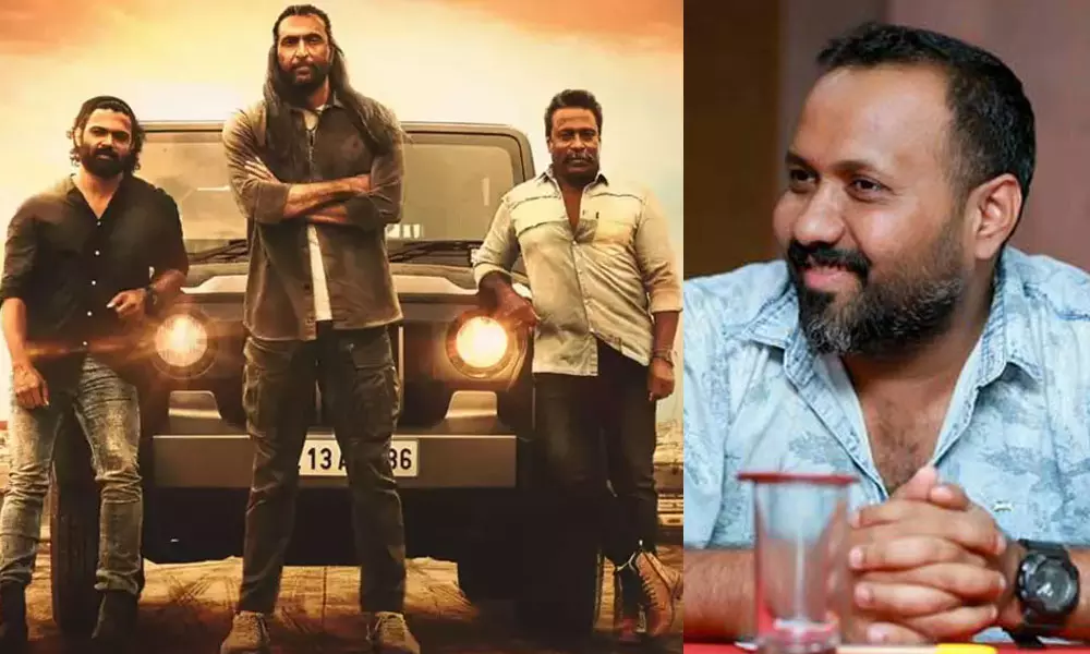 നഷ്ടപ്പെട്ടതെല്ലാം പത്തിരട്ടി തിരിച്ചുപിടിക്കാന് പവര് സ്റ്റാര്: ഒമര് ലുലു സിനിമയുടെ ഫസ്റ്റ് ലുക്ക് പോസ്റ്റര് നഷ്ടപ്പെട്ടതെല്ലാം പത്തിരട്ടി തിരിച്ചുപിടിക്കാന് പവര് സ്റ്റാര്: ഒമര് ലുലു സിനിമയുടെ ഫസ്റ്റ് ലുക്ക് പോസ്റ്റര്