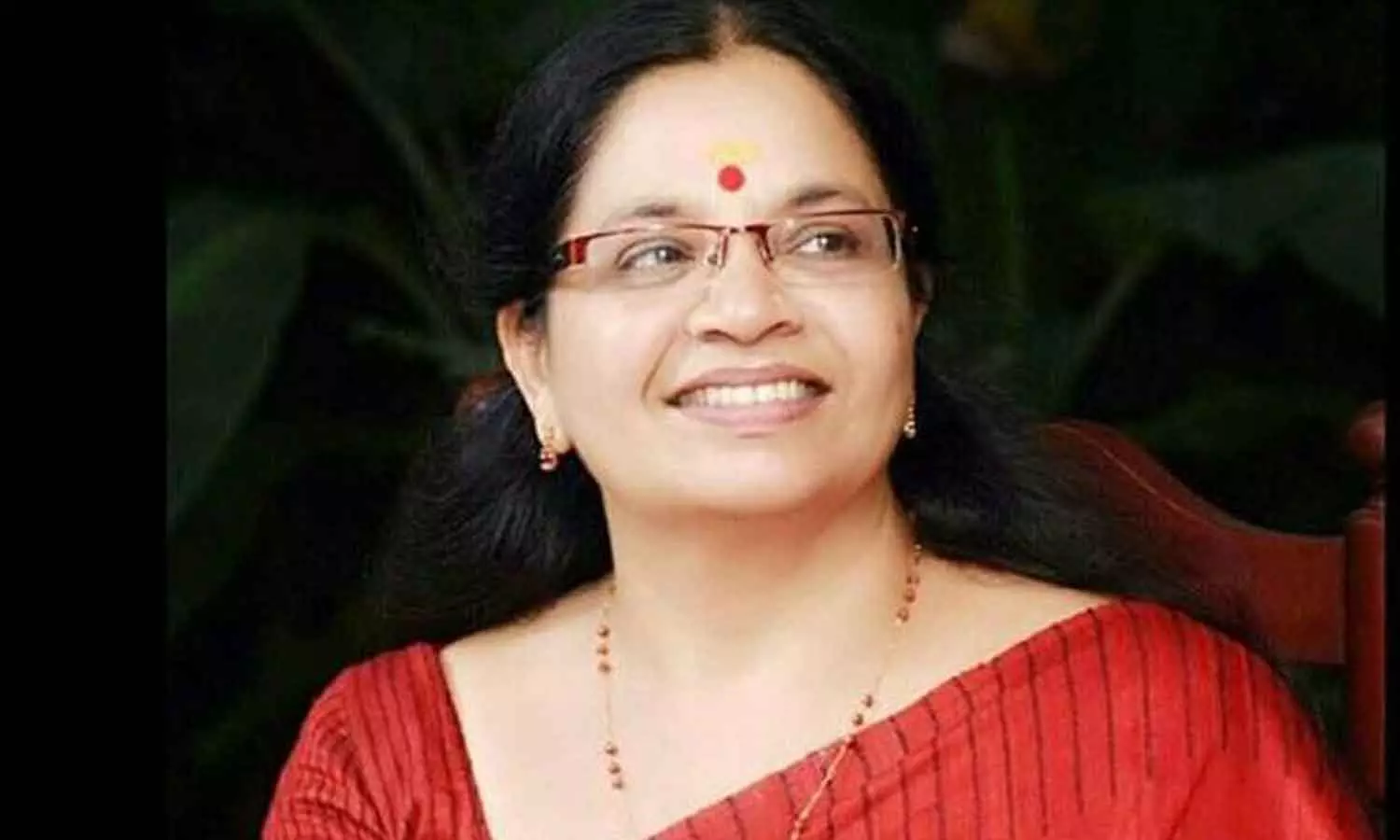 ഭാഗ്യലക്ഷ്മിക്കെതിരെ കോടതിയലക്ഷ്യത്തിന് നടപടിയെടുക്കണമെന്ന് ആവശ്യപ്പെട്ട് പരാതി ഭാഗ്യലക്ഷ്മിക്കെതിരെ കോടതിയലക്ഷ്യത്തിന് നടപടിയെടുക്കണമെന്ന് ആവശ്യപ്പെട്ട് പരാതി