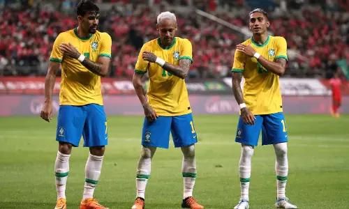 ദക്ഷിണ കൊറിയയെ ഗോളിൽ മുക്കി ബ്രസീൽ