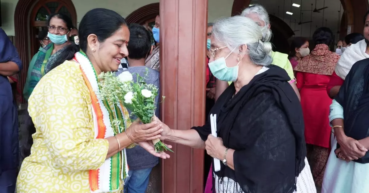 കര കൈപ്പിടിയില്; ഉമ തോമസിന് ചരിത്ര ഭൂരിപക്ഷം കര കൈപ്പിടിയില്; ഉമ തോമസിന് ചരിത്ര ഭൂരിപക്ഷം